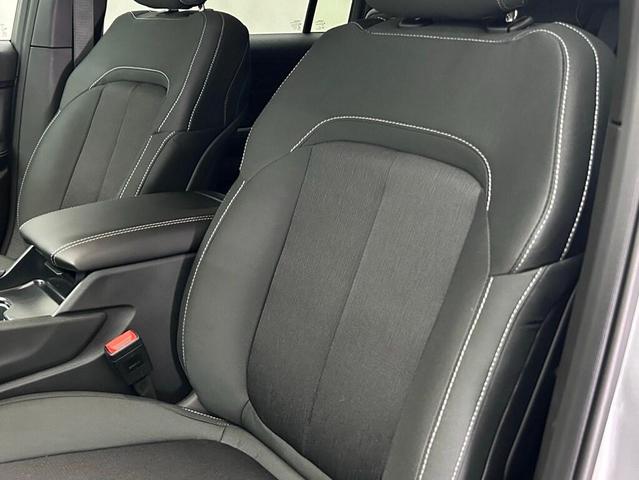 Photo of 2025 Silver Zynith Jeep Grand Cherokee L
