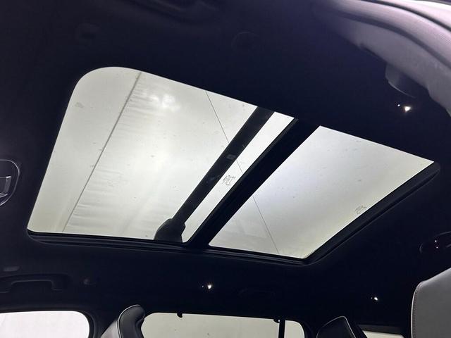 Photo of 2023 Silver Zynith Jeep Grand Cherokee L