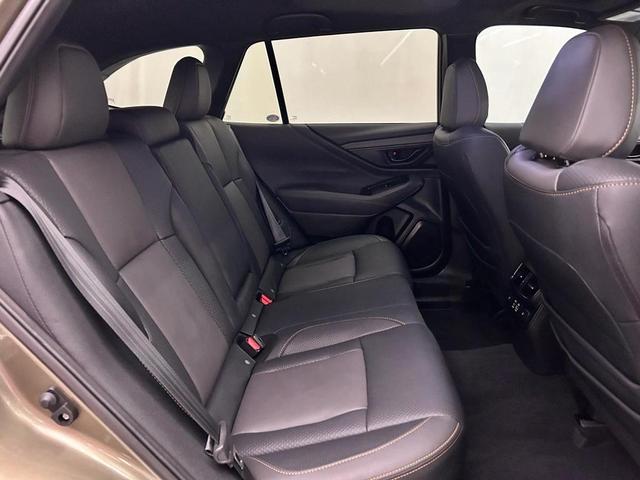 Photo of 2024 Autumn Green Metallic Subaru Outback