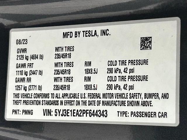Photo of 2023 Gray Tesla Model 3