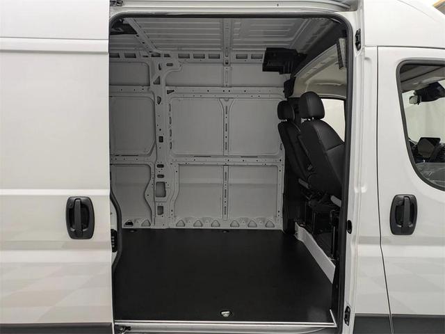 Photo of 2025 Bright White Clearcoat RAM ProMaster 2500