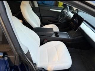 Photo of 2022 Blue Tesla Model 3