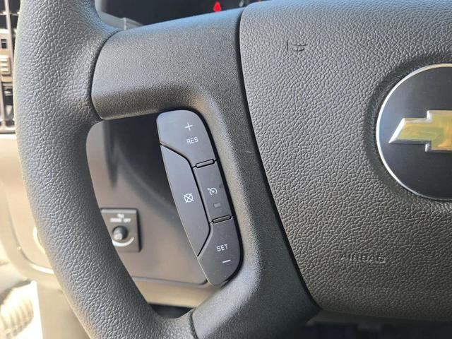 Photo of 2024 Summit White Chevrolet Express 2500