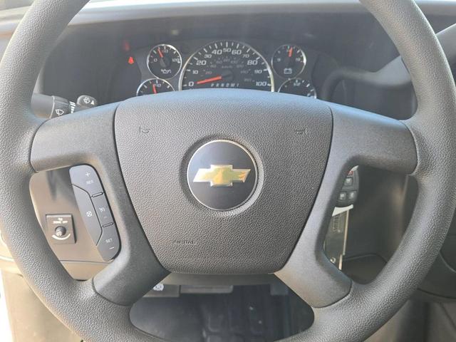 Photo of 2024 Summit White Chevrolet Express 2500