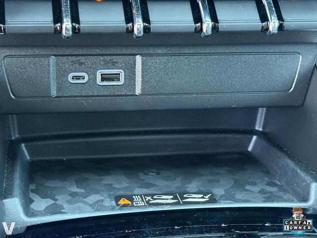 Photo of 2025 Radiant Red Tintcoat Chevrolet Colorado