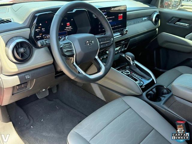 Photo of 2025 Radiant Red Tintcoat Chevrolet Colorado