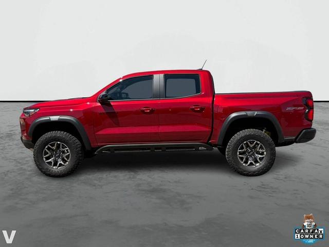 Photo of 2025 Radiant Red Tintcoat Chevrolet Colorado