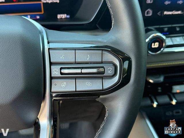 Photo of 2025 Radiant Red Tintcoat Chevrolet Colorado