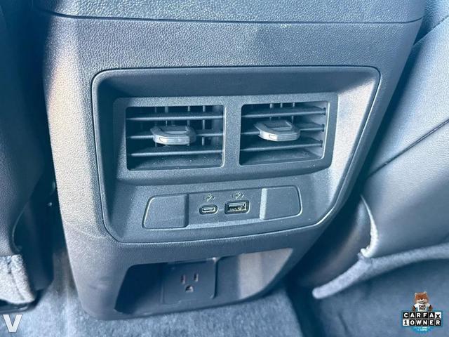 Photo of 2025 Radiant Red Tintcoat Chevrolet Colorado