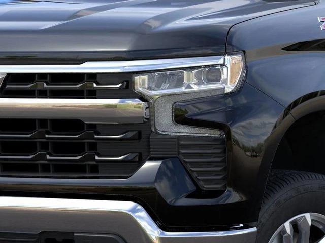 Photo of 2025 Black Chevrolet Silverado 1500