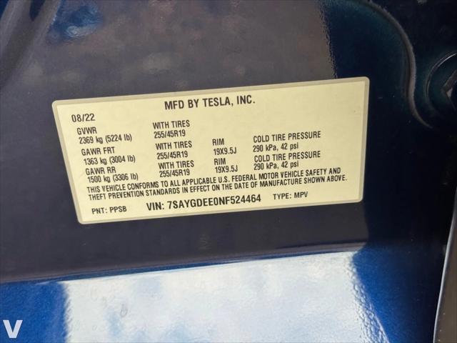 Photo of 2022 Deep Blue Metallic Tesla Model Y