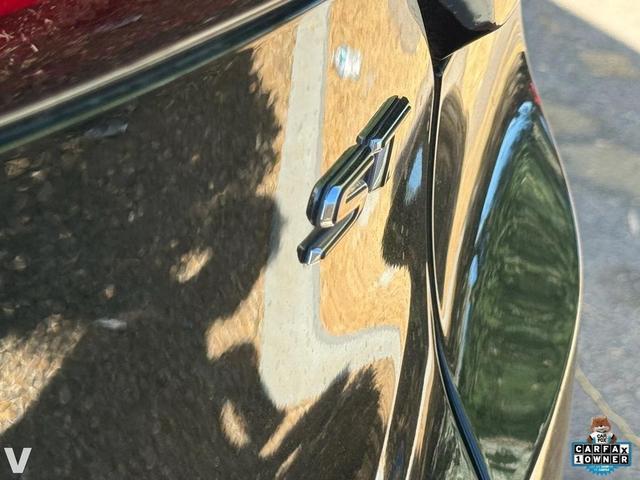 Photo of 2022 Ebony Twilight Metallic Buick Encore GX