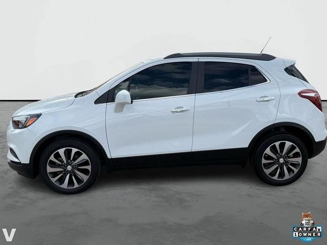 Photo of 2021 Summit White Buick Encore