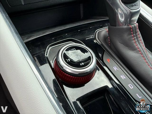 Photo of 2024 Onyx Black GMC Canyon