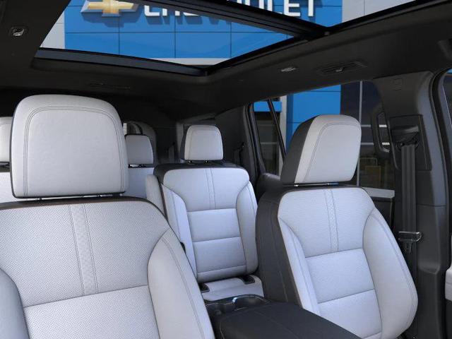 Photo of 2026 Lakeshore Blue Metallic Chevrolet Traverse