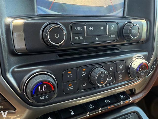 Photo of 2018 Iridescent Pearl Tricoat Chevrolet Silverado 1500