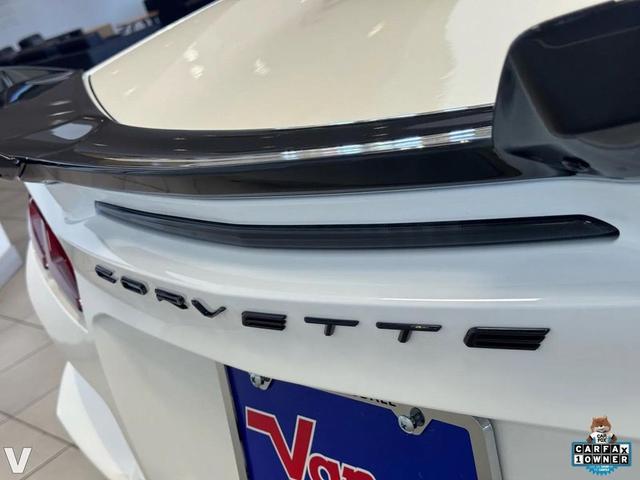 Photo of 2025 Arctic White Chevrolet Corvette
