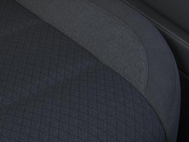 Photo of 2025 Summit White GMC Sierra 2500
