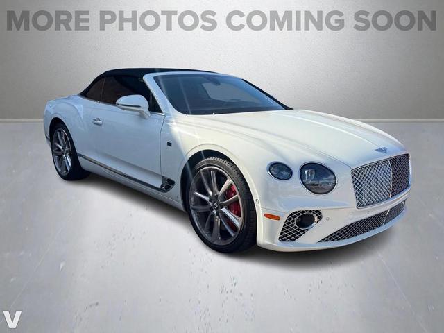 Photo of 2020 White Bentley Continental GT