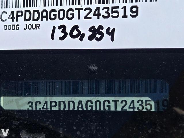 Photo of 2016 White Dodge Journey