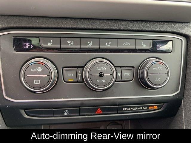 Photo of 2021 Deep Black Pearl Effect Volkswagen Atlas Cross Sport