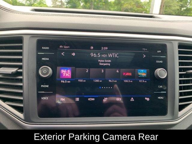 Photo of 2021 Deep Black Pearl Effect Volkswagen Atlas Cross Sport