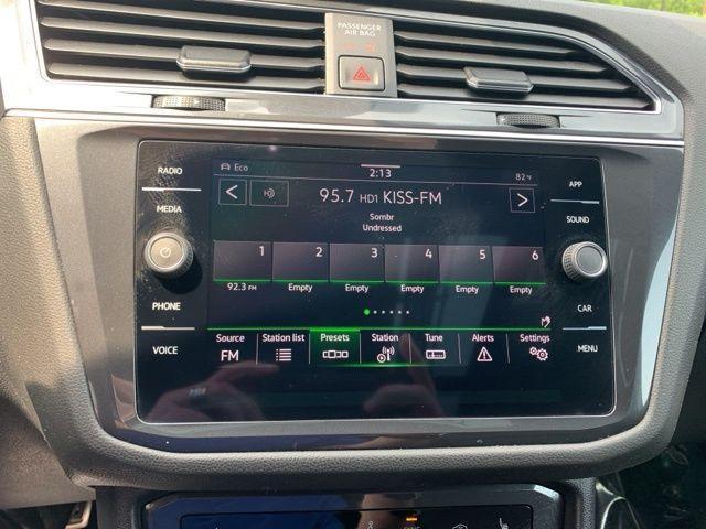 Photo of 2022 Platinum Gray Metallic Volkswagen Tiguan