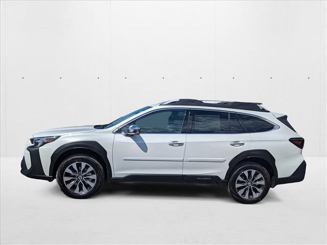 Photo of 2025 Crystal White Pearl Subaru Outback