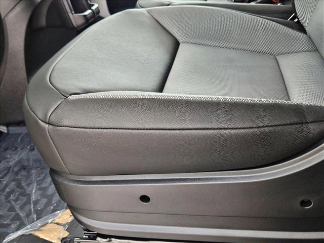 Photo of 2025 Bright White Clearcoat RAM ProMaster 2500