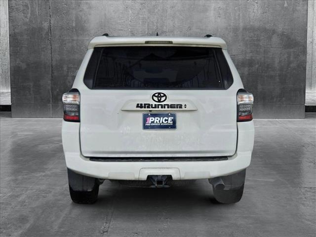 Photo of 2021 Super White Toyota 4Runner
