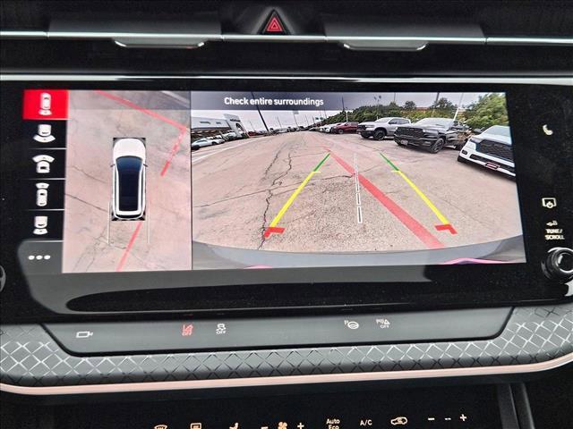 Photo of 2025 Baltic Gray Metallic Clearcoat Jeep Wagoneer S