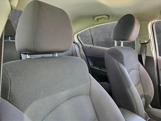 Photo of 2014 Blue Ray Metallic Chevrolet Cruze