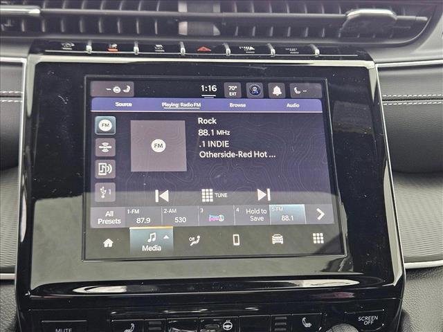 Photo of 2025 Bright White Clearcoat Jeep Grand Cherokee