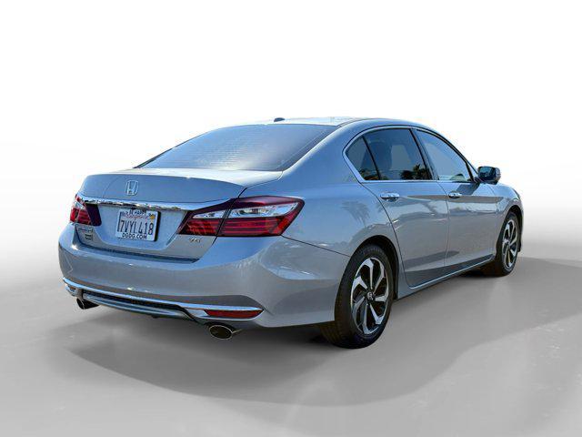 Photo of 2016 Lunar Silver Metallic Honda Accord