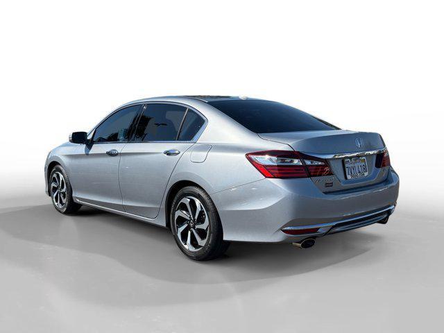 Photo of 2016 Lunar Silver Metallic Honda Accord