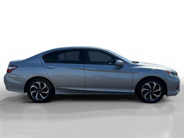Photo of 2016 Lunar Silver Metallic Honda Accord