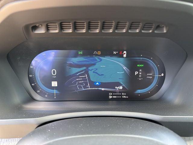 Photo of 2025 Crystal White Pearl Volvo XC90 Plug-In Hybrid