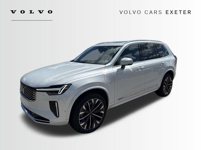 Photo of 2025 Crystal White Pearl Volvo XC90 Plug-In Hybrid