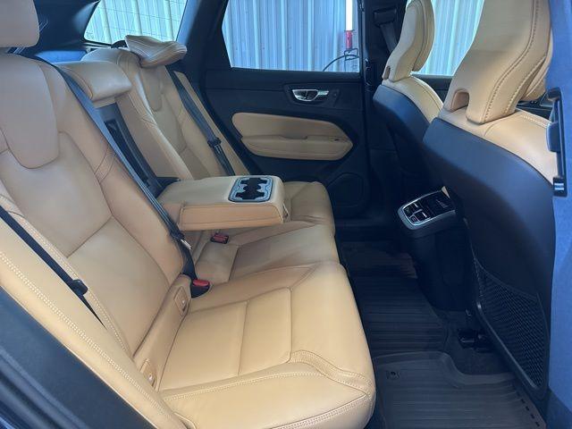 Photo of 2025 Denim Blue Metallic Volvo XC60