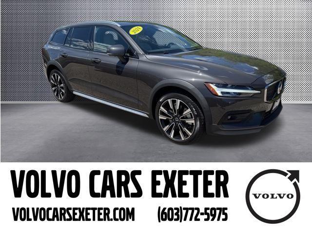 2024 Volvo V60 Cross Country