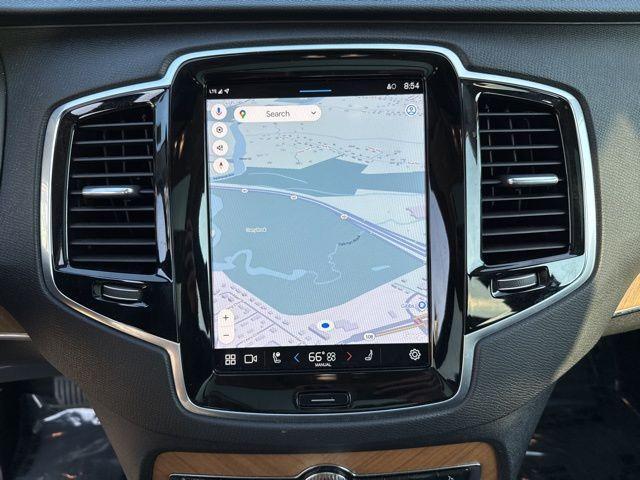 Photo of 2024 Metallic Volvo XC90