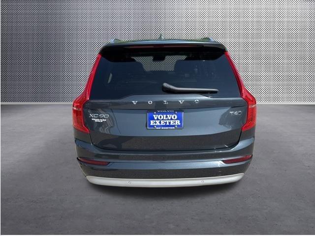 Photo of 2022 Savile Gray Metallic Volvo XC90