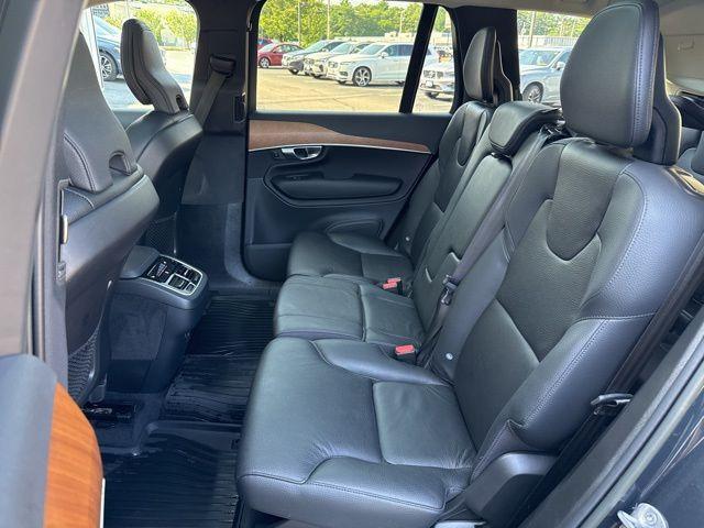Photo of 2022 Savile Gray Metallic Volvo XC90