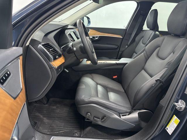 Photo of 2024 Denim Blue Metallic Volvo XC90