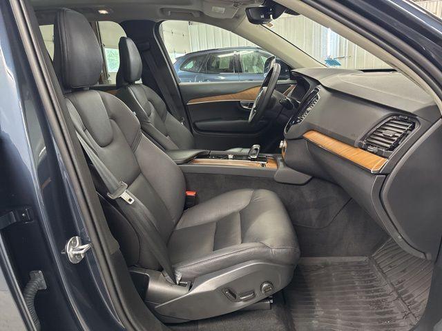 Photo of 2024 Denim Blue Metallic Volvo XC90