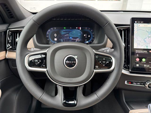 Photo of 2025 Vapour Gray Volvo XC90