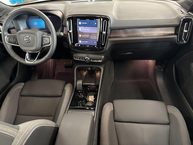 Photo of 2023 Crystal White Metallic Volvo XC40 Recharge Pure Electric