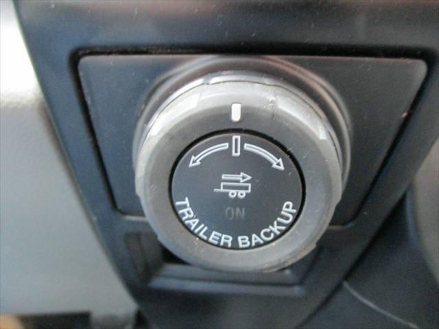 Photo of 2016 Oxford White Ford F-150