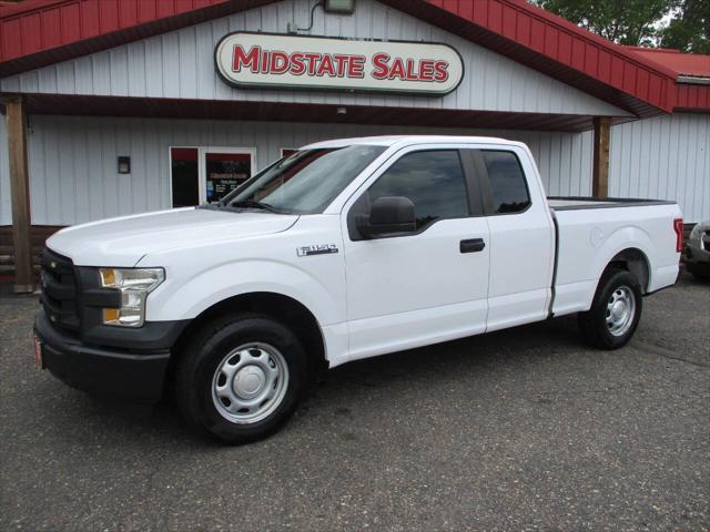 Photo of 2016 Oxford White Ford F-150