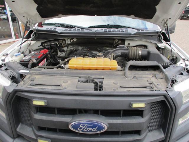 Photo of 2016 Oxford White Ford F-150